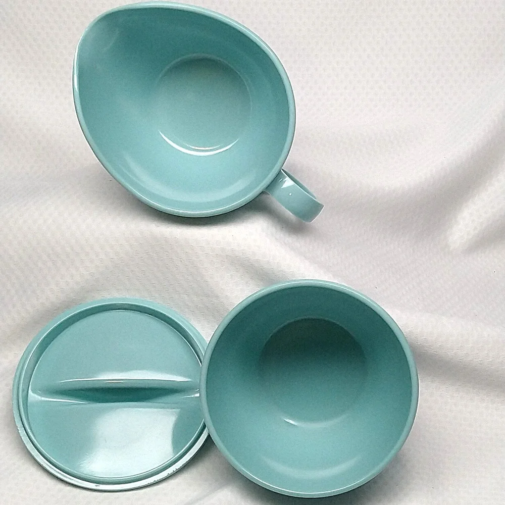 Vintage Royalon Melmac Light Blue Creamer & Sugar Bowl with Lid Set 411-1 414-1